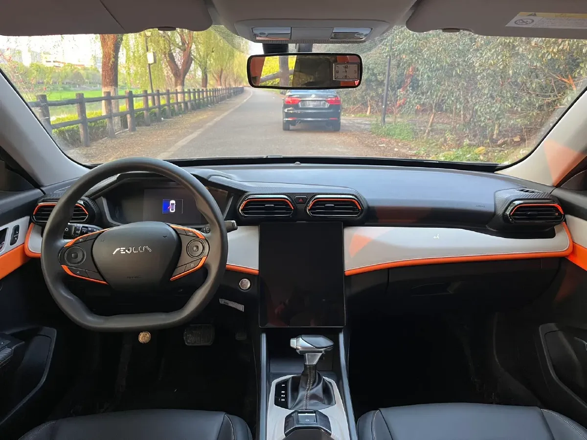 2023 DongFeng Aeolus YiXuan 1.5L 125HP L4 6DCT,autocango,china used car exporter,china ev exporter,chinese used car exporter,chinese used ev exporter