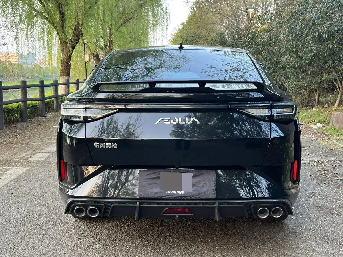 2023 DongFeng Aeolus YiXuan 1.5L 125HP L4 6DCT,autocango,china used car exporter,china ev exporter,chinese used car exporter,chinese used ev exporter