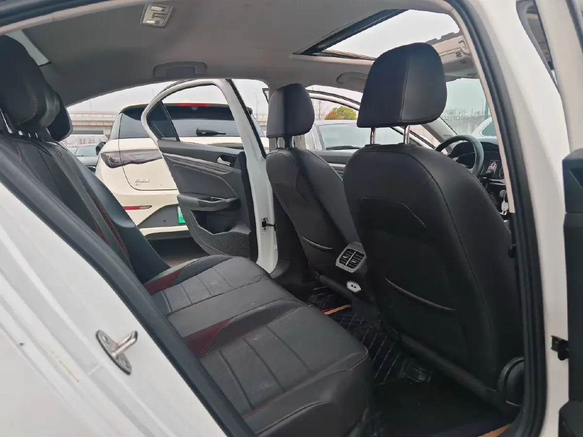 2021 Volkswagen Bora 1.5L 113HP L4 6AT,autocango,china used car exporter,china ev exporter,chinese used car exporter,chinese used ev exporter