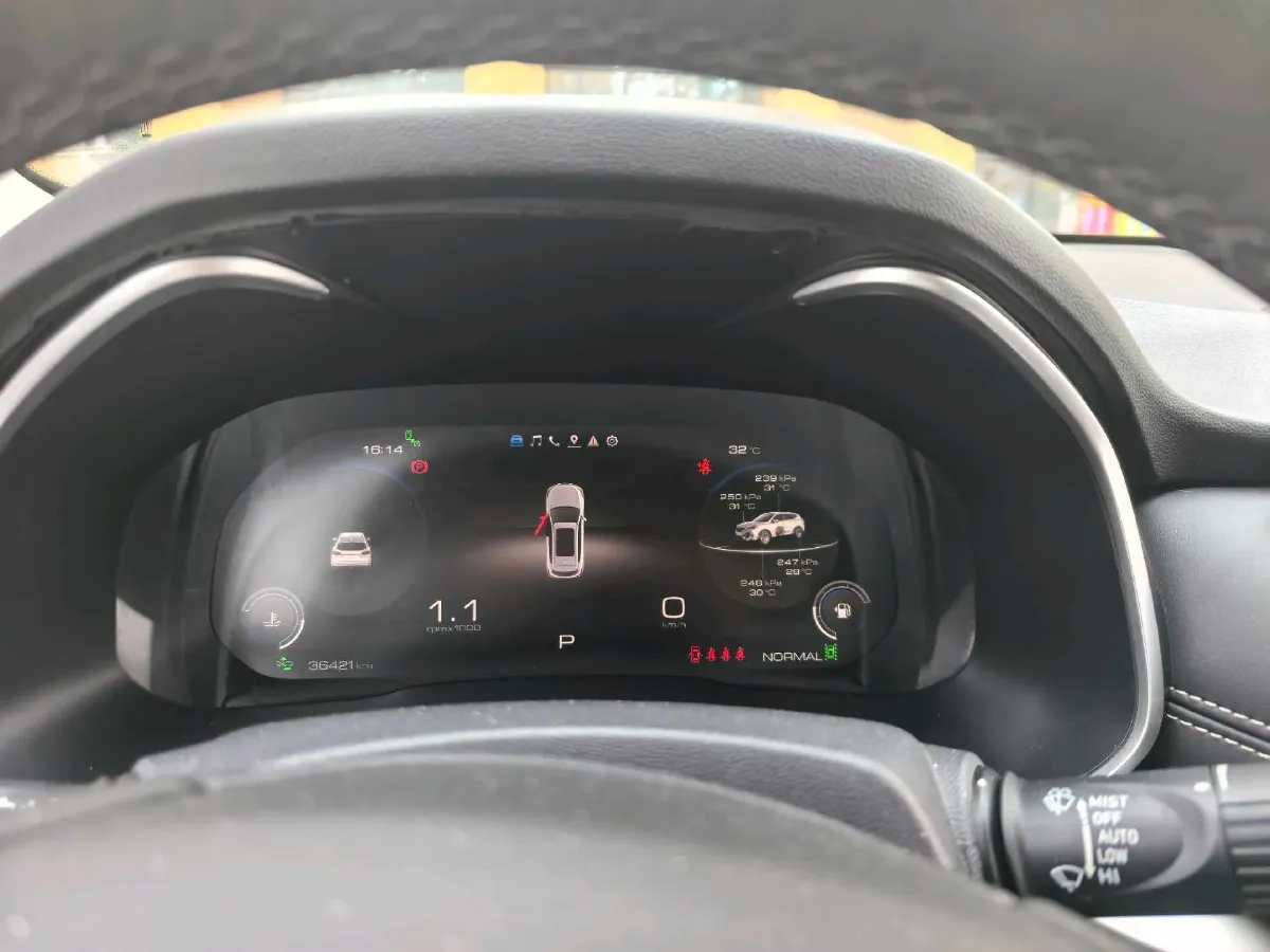 2021 WEY VV6 2.0T 227HP L4 7DCT,autocango,china used car exporter,china ev exporter,chinese used car exporter,chinese used ev exporter