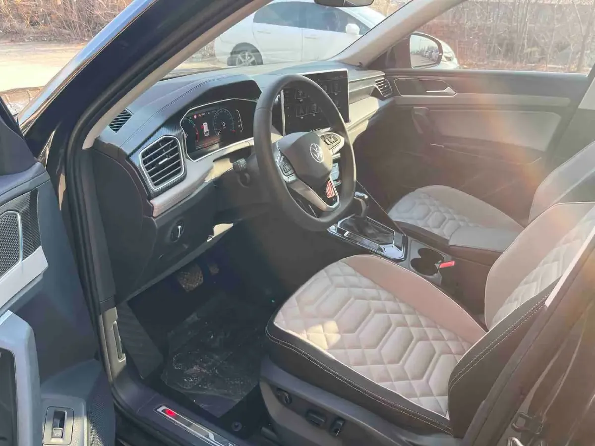 2023 Volkswagen Tayron 2.0T 186HP L4 7DCT,autocango,china used car exporter,china ev exporter,chinese used car exporter,chinese used ev exporter