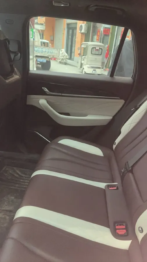 2021 Geely Monjaro 2.0T 218HP L4 7DCT,autocango,china used car exporter,china ev exporter,chinese used car exporter,chinese used ev exporter