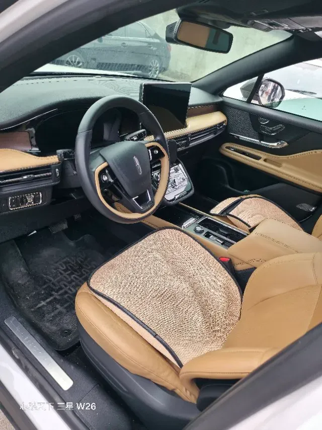 2022 Lincoln Corsair 2.0T 245HP L4 8AT,autocango,china used car exporter,china ev exporter,chinese used car exporter,chinese used ev exporter