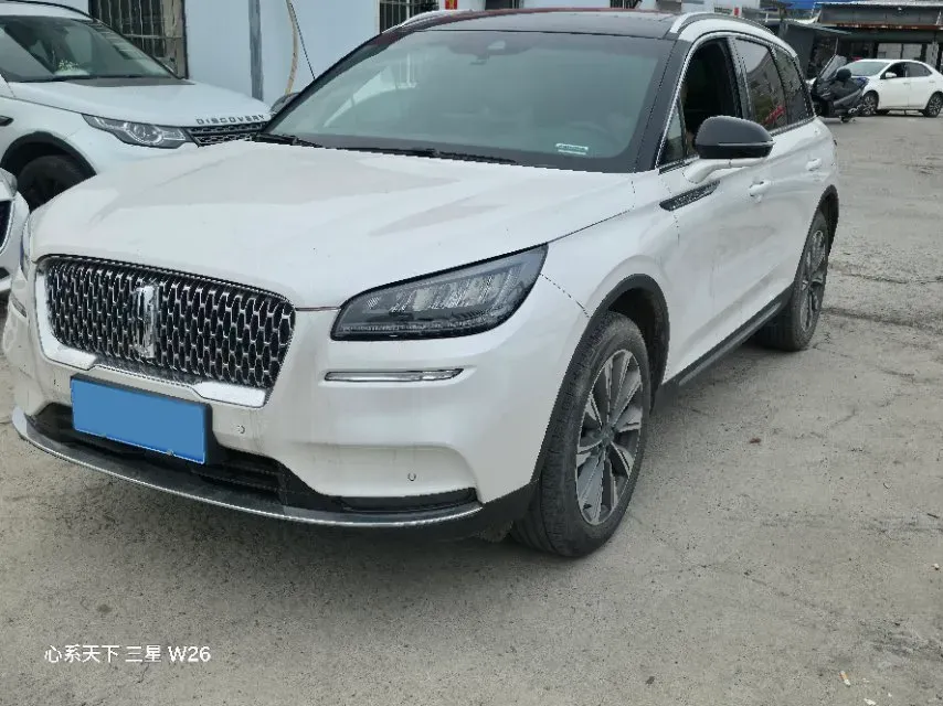 2022 Lincoln Corsair 2.0T 245HP L4 8AT,autocango,china used car exporter,china ev exporter,chinese used car exporter,chinese used ev exporter