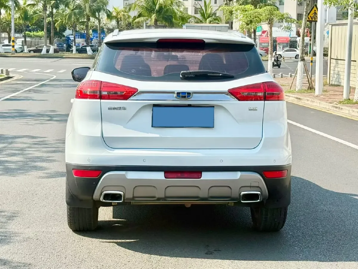 2017 Bestune X80 2.0L 147HP L4 6AT,autocango,china used car exporter,china ev exporter,chinese used car exporter,chinese used ev exporter