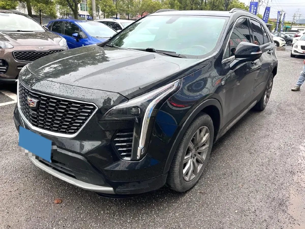 2020 Cadillac XT4 2.0T 237HP L4 9AT,autocango,china used car exporter,china ev exporter,chinese used car exporter,chinese used ev exporter