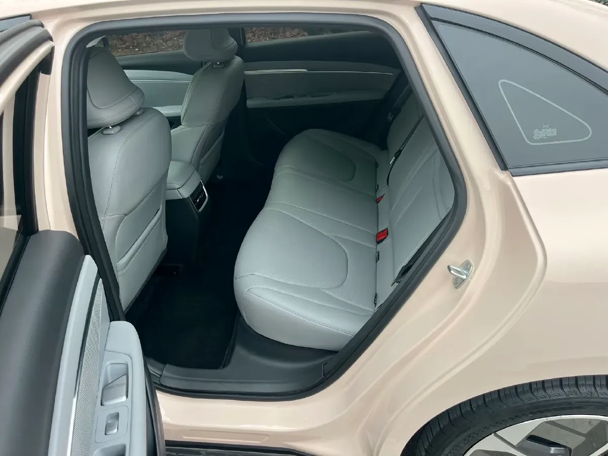 2025 Xpeng MONA M03 BEV,autocango,china used car exporter,china ev exporter,chinese used car exporter,chinese used ev exporter