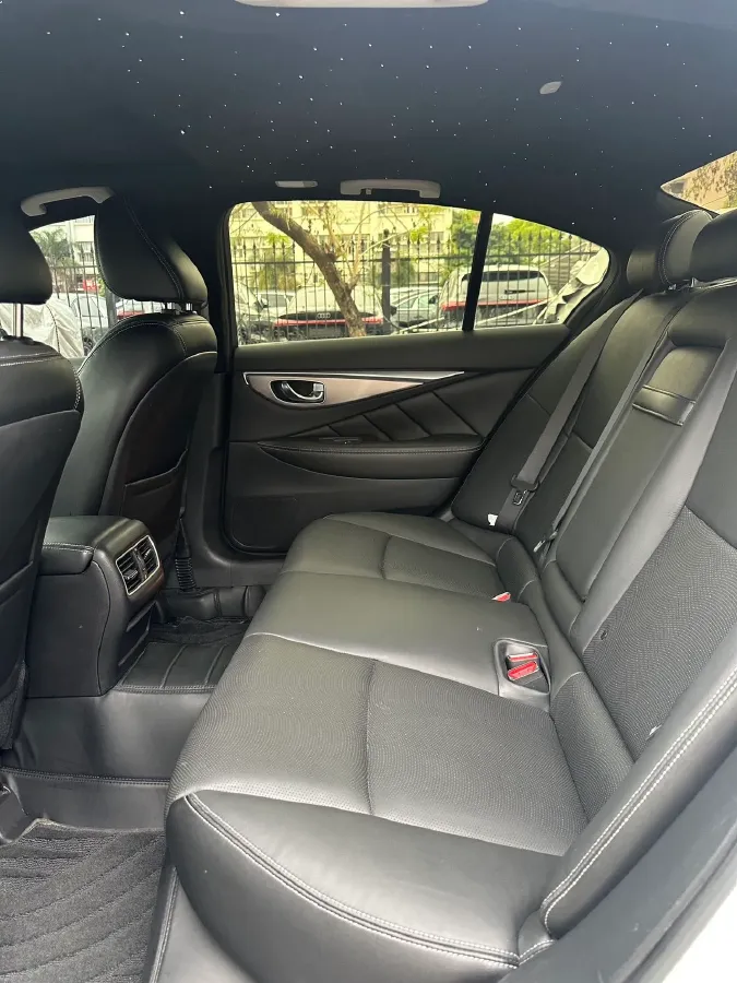 2016 Infiniti Q50L 2.0T 211HP L4 7AT,autocango,china used car exporter,china ev exporter,chinese used car exporter,chinese used ev exporter