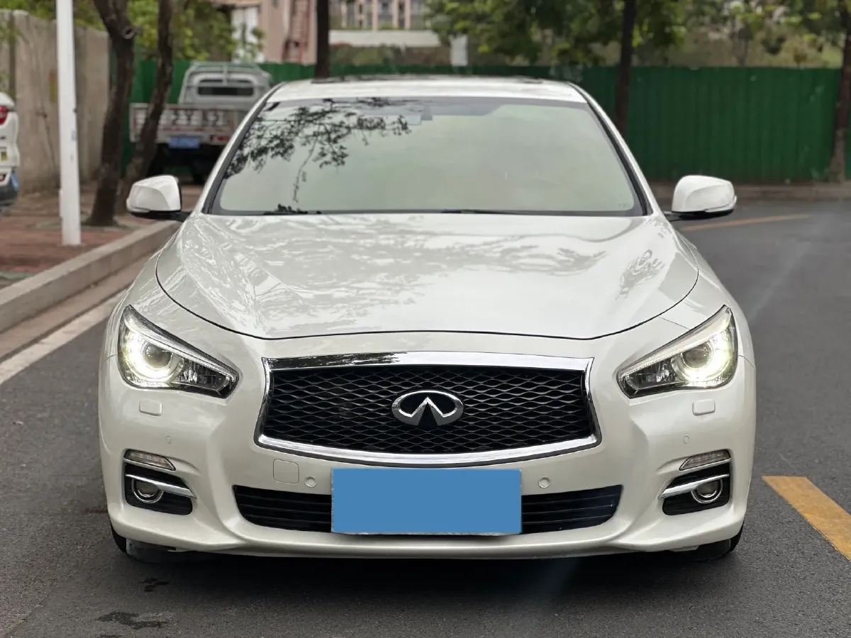 2016 Infiniti Q50L 2.0T 211HP L4 7AT,autocango,china used car exporter,china ev exporter,chinese used car exporter,chinese used ev exporter