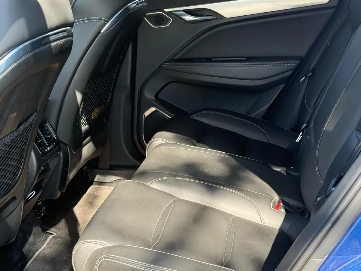 2019 Geely Tugella 1.5T 177HP L3 7DCT,autocango,china used car exporter,china ev exporter,chinese used car exporter,chinese used ev exporter