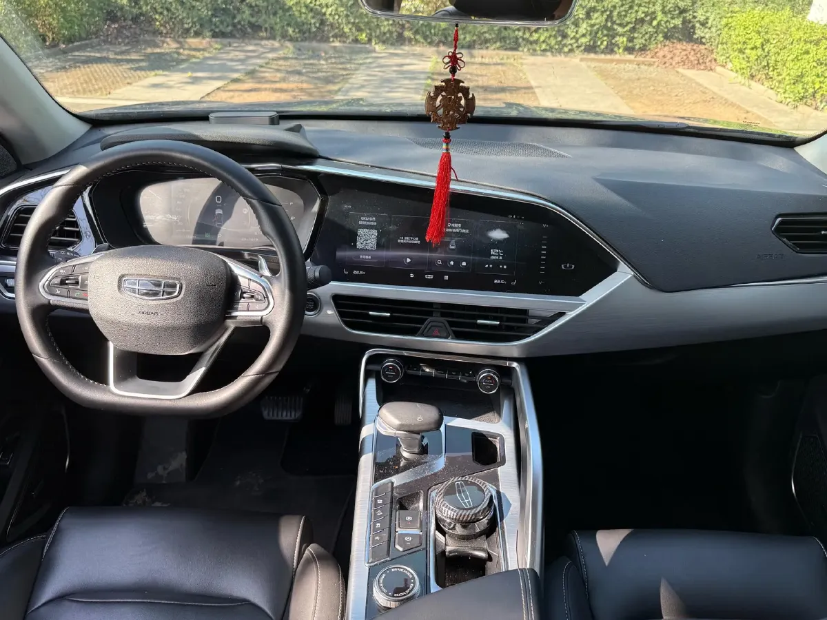 2019 Geely Tugella 1.5T 177HP L3 7DCT,autocango,china used car exporter,china ev exporter,chinese used car exporter,chinese used ev exporter