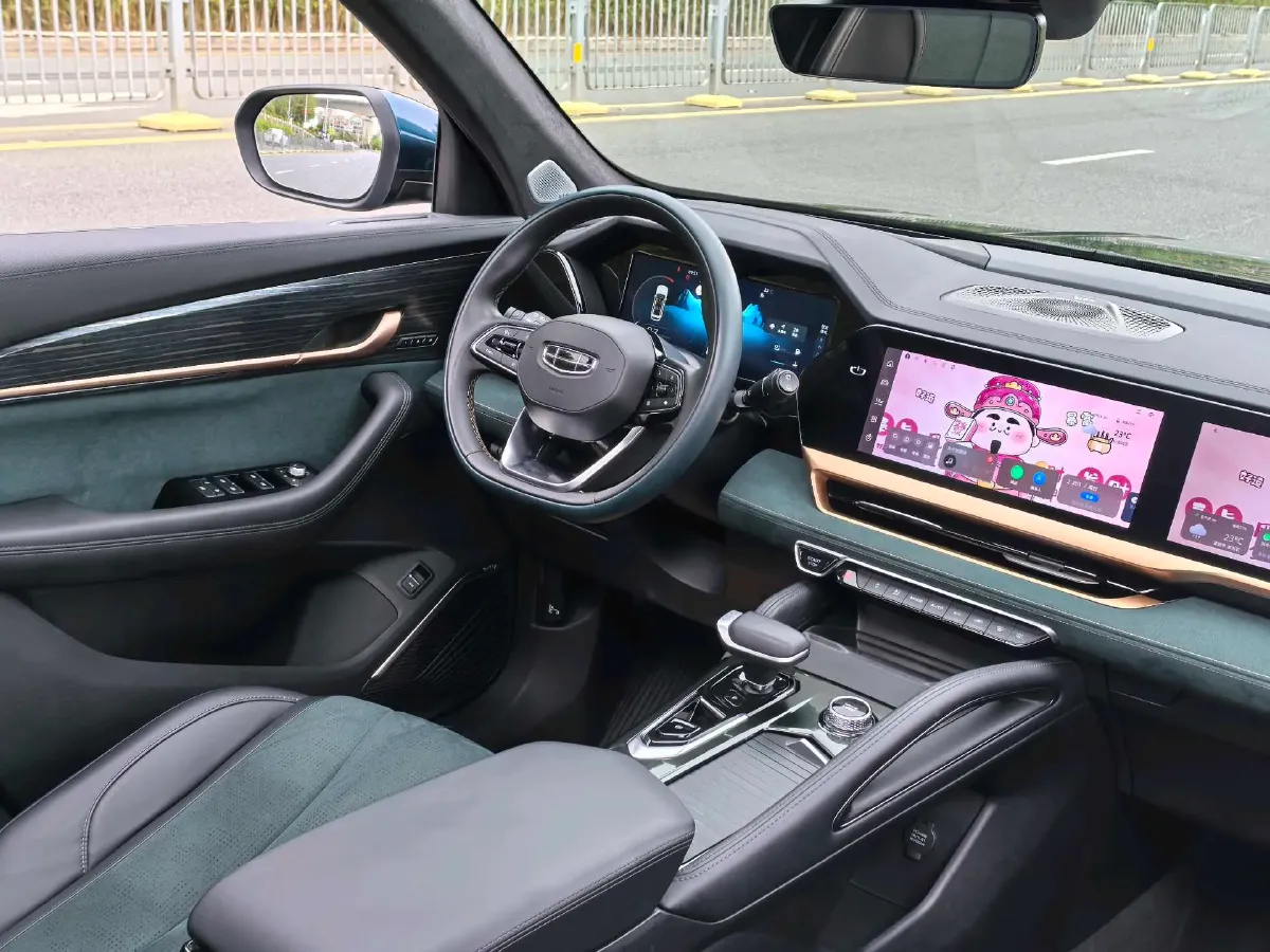 2023 Geely Monjaro 2.0T 238HP L4 8AT,autocango,china used car exporter,china ev exporter,chinese used car exporter,chinese used ev exporter