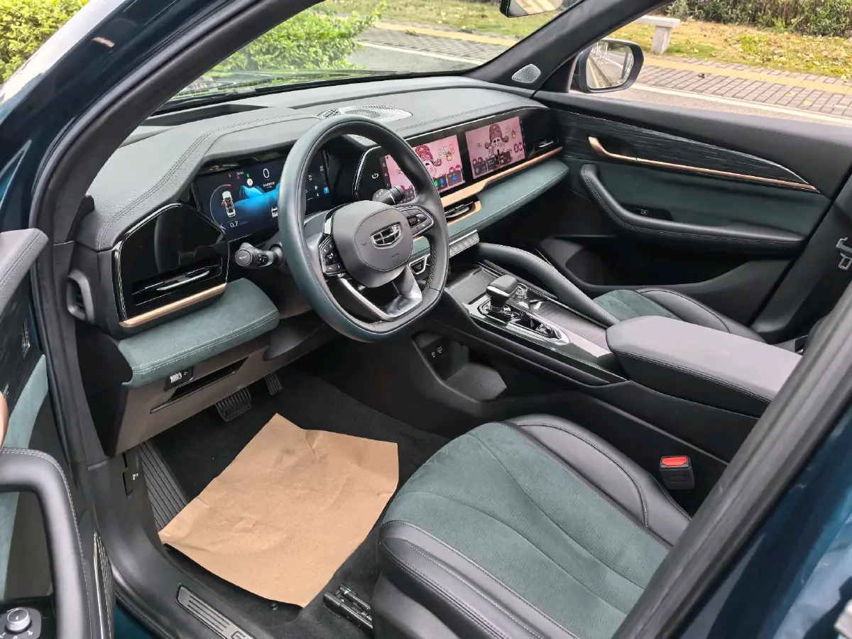 2023 Geely Monjaro 2.0T 238HP L4 8AT,autocango,china used car exporter,china ev exporter,chinese used car exporter,chinese used ev exporter