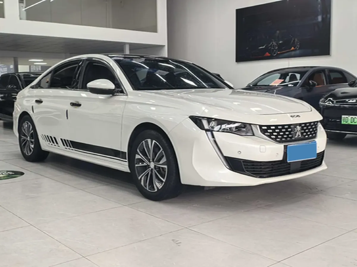 2022 Peugeot 508 1.8T 211HP L4 8AT,autocango,china used car exporter,china ev exporter,chinese used car exporter,chinese used ev exporter