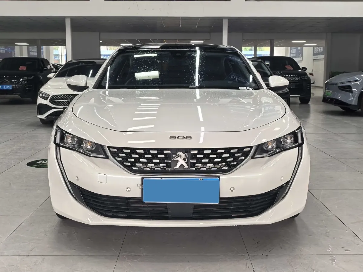 2022 Peugeot 508 1.8T 211HP L4 8AT,autocango,china used car exporter,china ev exporter,chinese used car exporter,chinese used ev exporter