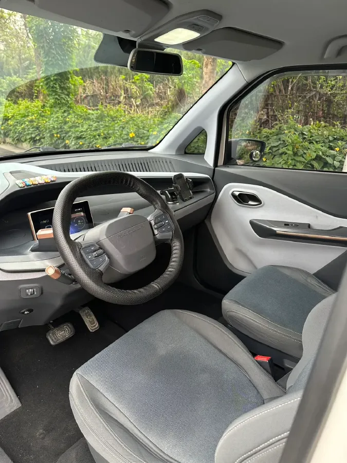 2018 BaoJun E200 BEV 22KWH,autocango,china used car exporter,china ev exporter,chinese used car exporter,chinese used ev exporter