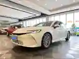 2024 Toyota Camry 2.0L 152HP L4 E-CVT Hybrid