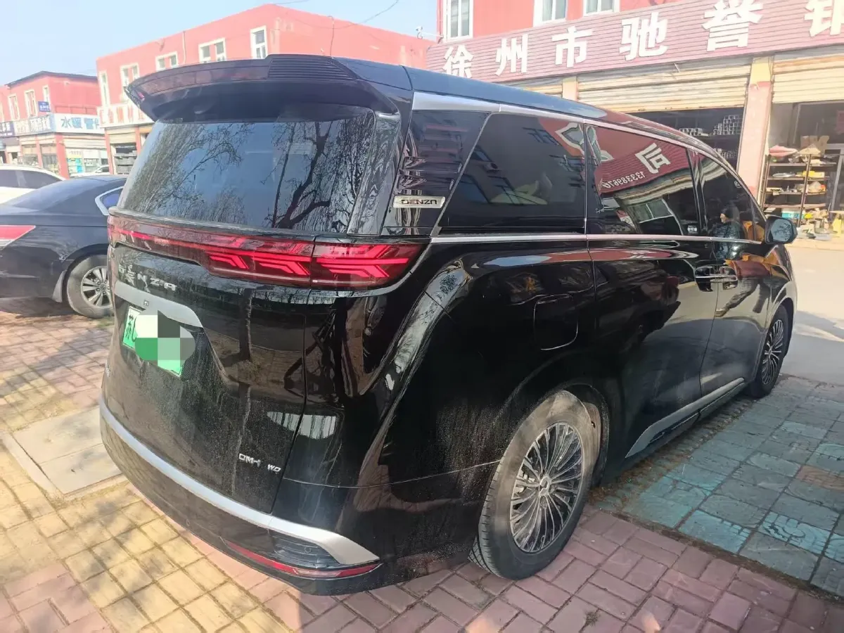 2024 Denza D9 1.5T 139HP L4 E-CVT PHEV 40KWH,autocango,china used car exporter,china ev exporter,chinese used car exporter,chinese used ev exporter