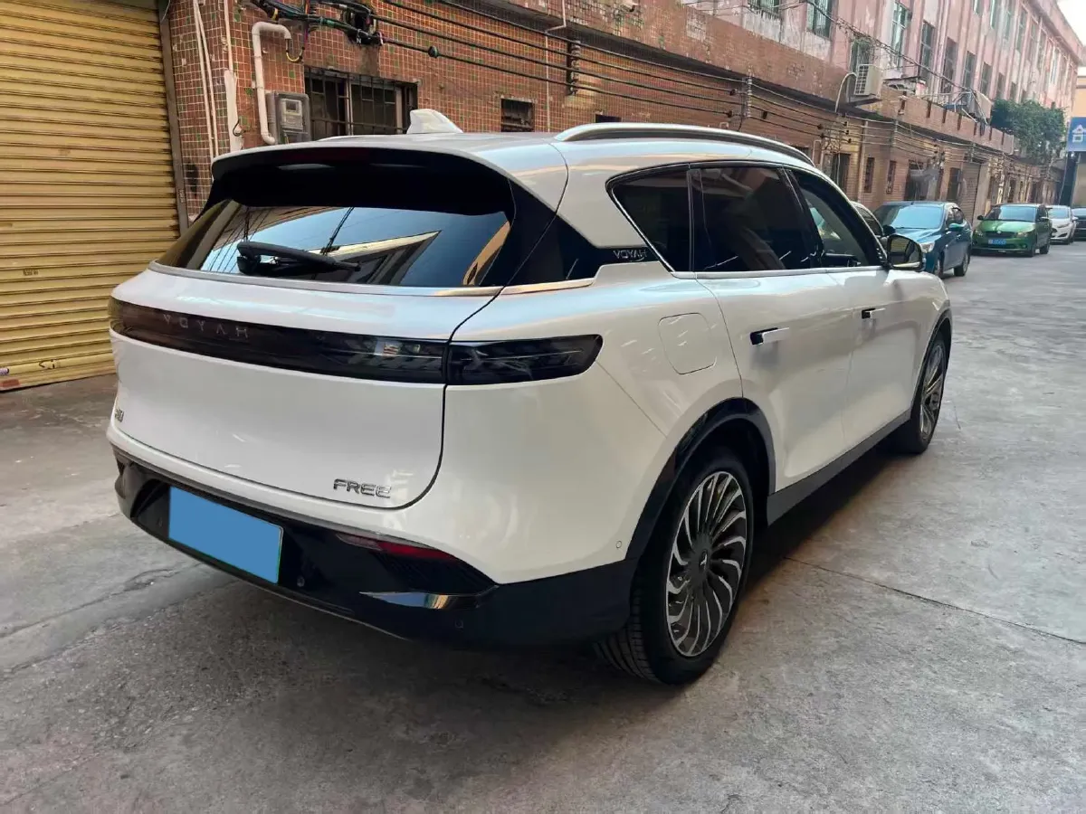 2021 Voyah FREE Range Extended 109HP REEV 33KWH,autocango,china used car exporter,china ev exporter,chinese used car exporter,chinese used ev exporter