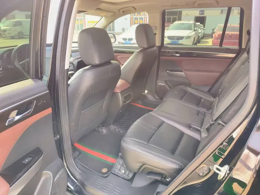 2019 GAC Trumpchi GS8 2.0T 252HP L4 6AT,autocango,china used car exporter,china ev exporter,chinese used car exporter,chinese used ev exporter