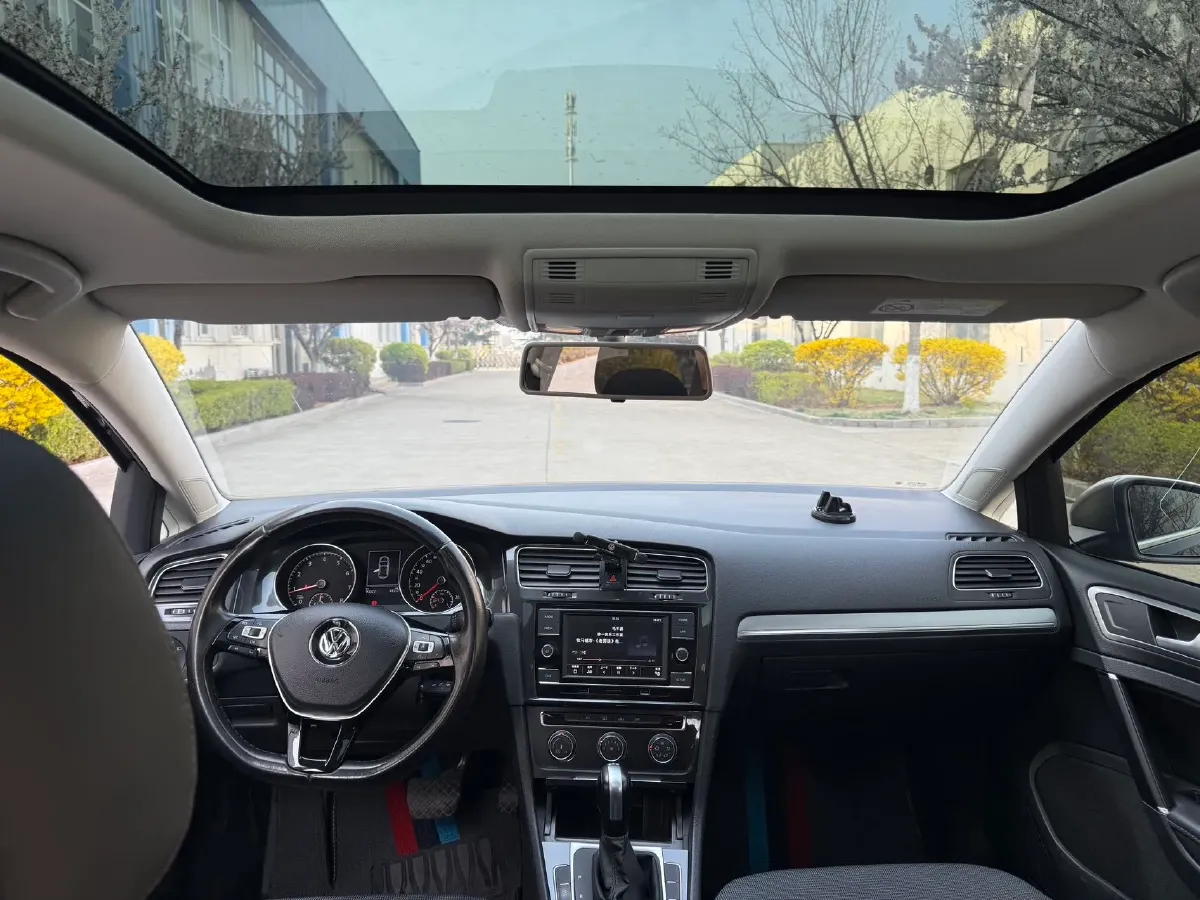 2018 Volkswagen Golf 1.4T 131HP L4 7DCT,autocango,china used car exporter,china ev exporter,chinese used car exporter,chinese used ev exporter