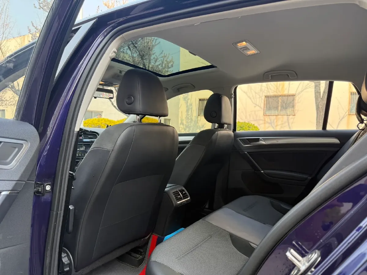 2018 Volkswagen Golf 1.4T 131HP L4 7DCT,autocango,china used car exporter,china ev exporter,chinese used car exporter,chinese used ev exporter