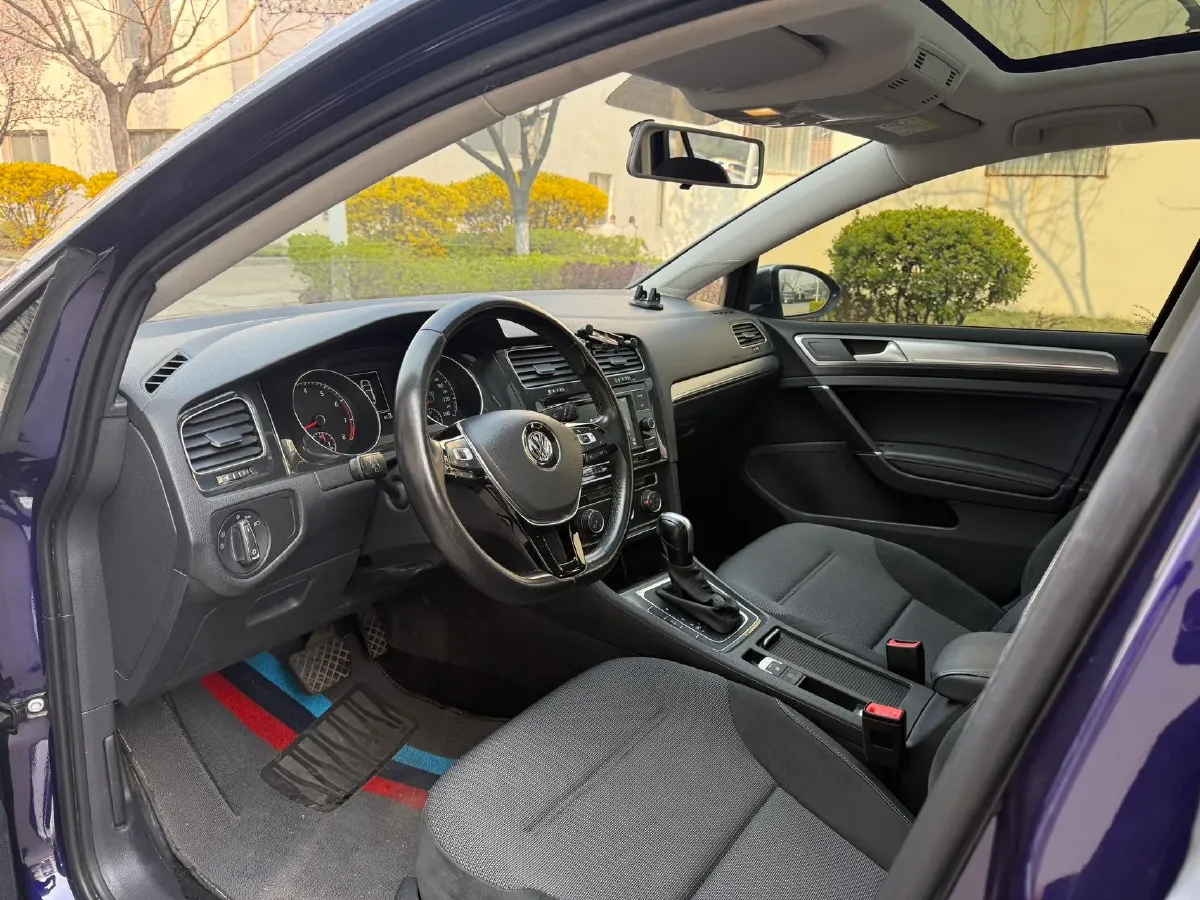 2018 Volkswagen Golf 1.4T 131HP L4 7DCT,autocango,china used car exporter,china ev exporter,chinese used car exporter,chinese used ev exporter