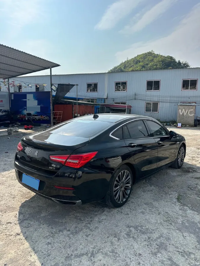 2020 HongQi H5 1.5T 169HP L4 7DCT,autocango,china used car exporter,china ev exporter,chinese used car exporter,chinese used ev exporter