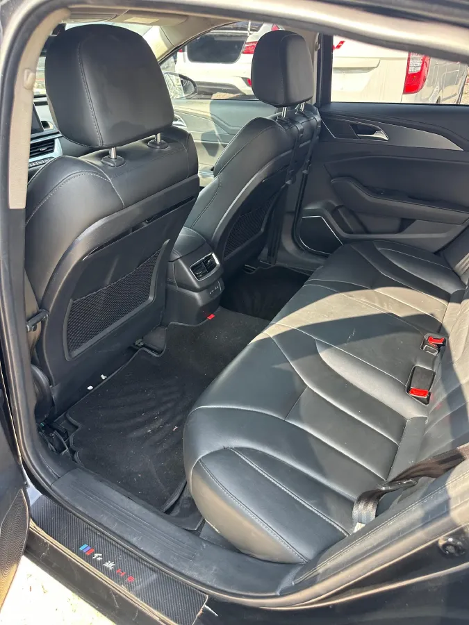 2020 HongQi H5 1.5T 169HP L4 7DCT,autocango,china used car exporter,china ev exporter,chinese used car exporter,chinese used ev exporter