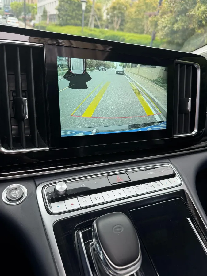 2021 GAC Trumpchi M8 2.0T 252HP L4 8AT,autocango,china used car exporter,china ev exporter,chinese used car exporter,chinese used ev exporter