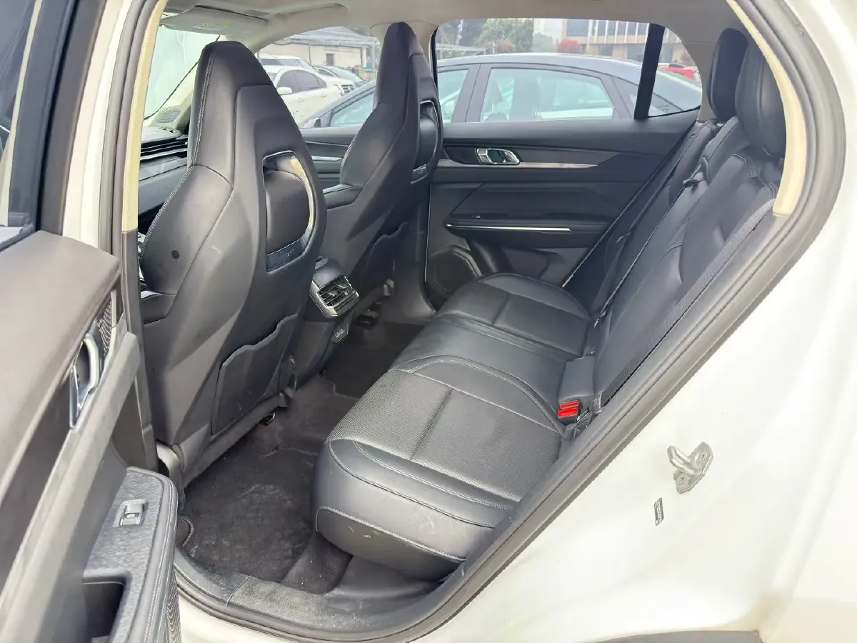 2021 LYNK&CO 01 2.0T 218HP L4 8AT,autocango,china used car exporter,china ev exporter,chinese used car exporter,chinese used ev exporter