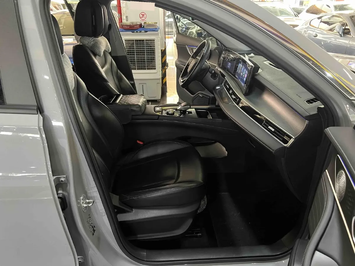 2024 Chery Tiggo 8 PRO 1.6T 197HP L4 7DCT,autocango,china used car exporter,china ev exporter,chinese used car exporter,chinese used ev exporter