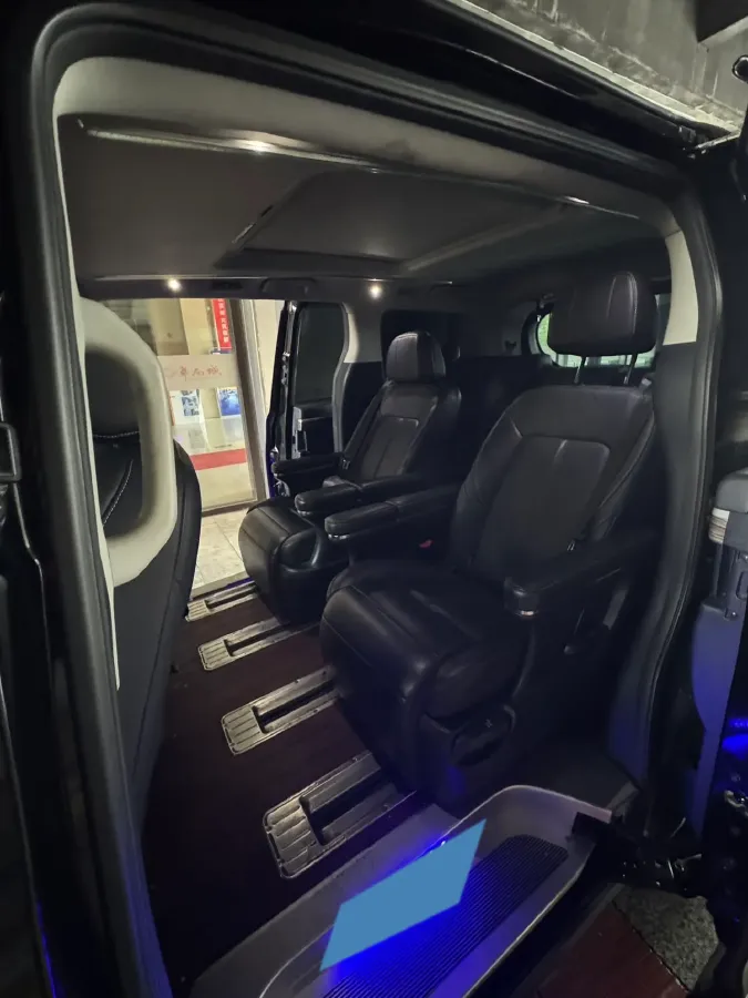 2021 GAC Trumpchi M8 2.0T 252HP L4 8AT,autocango,china used car exporter,china ev exporter,chinese used car exporter,chinese used ev exporter