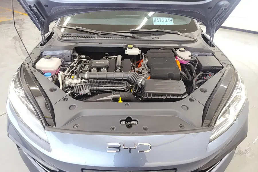 2024 BYD Seal 06 1.5L 101HP L4 E-CVT PHEV 15.87KWH,autocango,china used car exporter,china ev exporter,chinese used car exporter,chinese used ev exporter