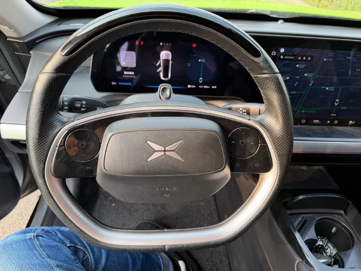 2020 Xpeng P7 BEV 70.8KWH,autocango,china used car exporter,china ev exporter,chinese used car exporter,chinese used ev exporter