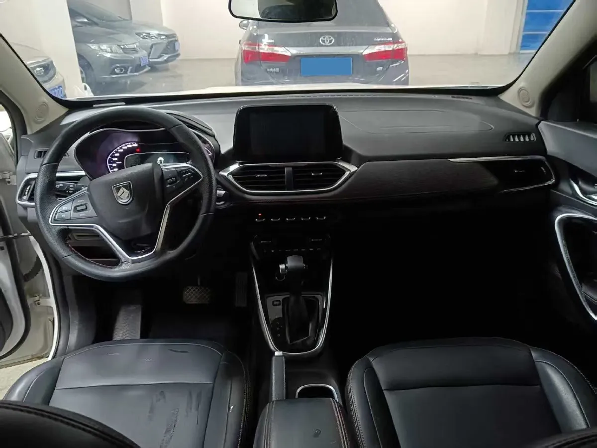 2019 Kia KX1 1.4L 100HP L4 6AT,autocango,china used car exporter,china ev exporter,chinese used car exporter,chinese used ev exporter