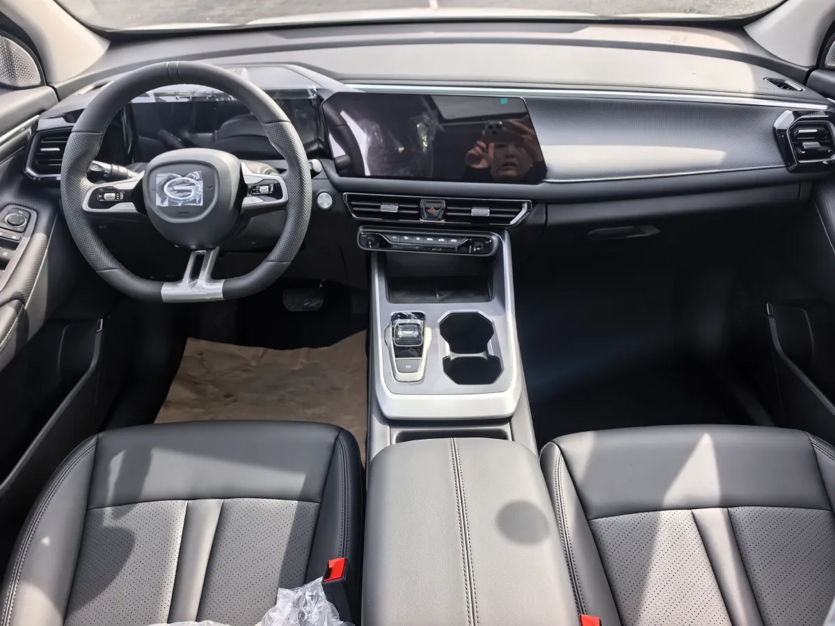 2026 GAC Trumpchi GS3 1.5T 177HP L4 7DCT,autocango,china used car exporter,china ev exporter,chinese used car exporter,chinese used ev exporter