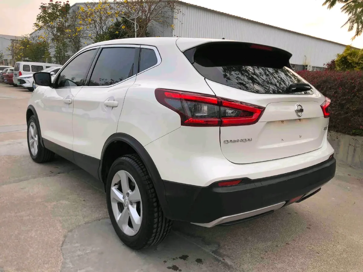 2022 Nissan Qashqai 2.0L 151HP L4 CVT,autocango,china used car exporter,china ev exporter,chinese used car exporter,chinese used ev exporter