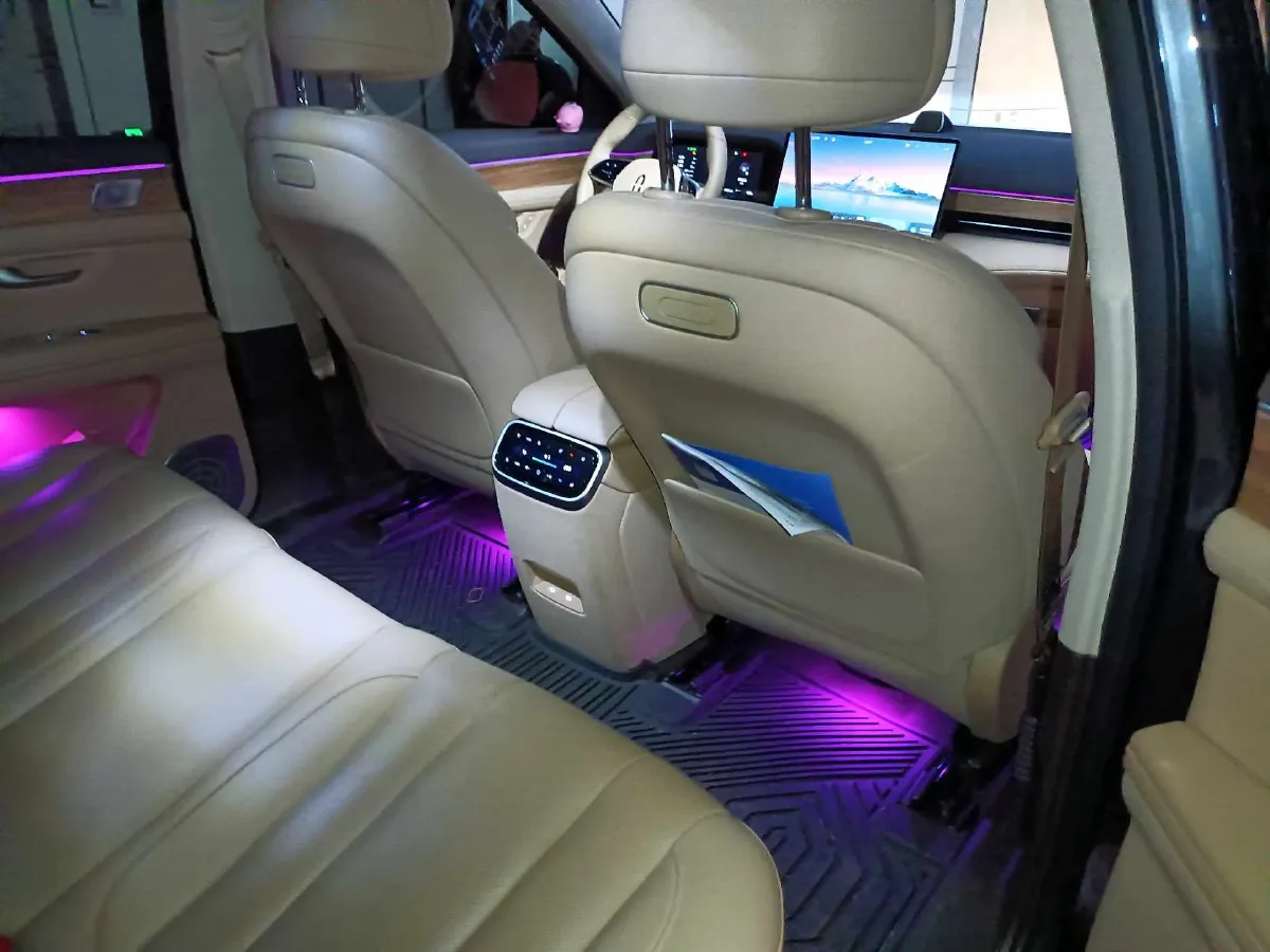 2024 AITO AITO M7 1.5T 152HP L4 REEV 42KWH,autocango,china used car exporter,china ev exporter,chinese used car exporter,chinese used ev exporter