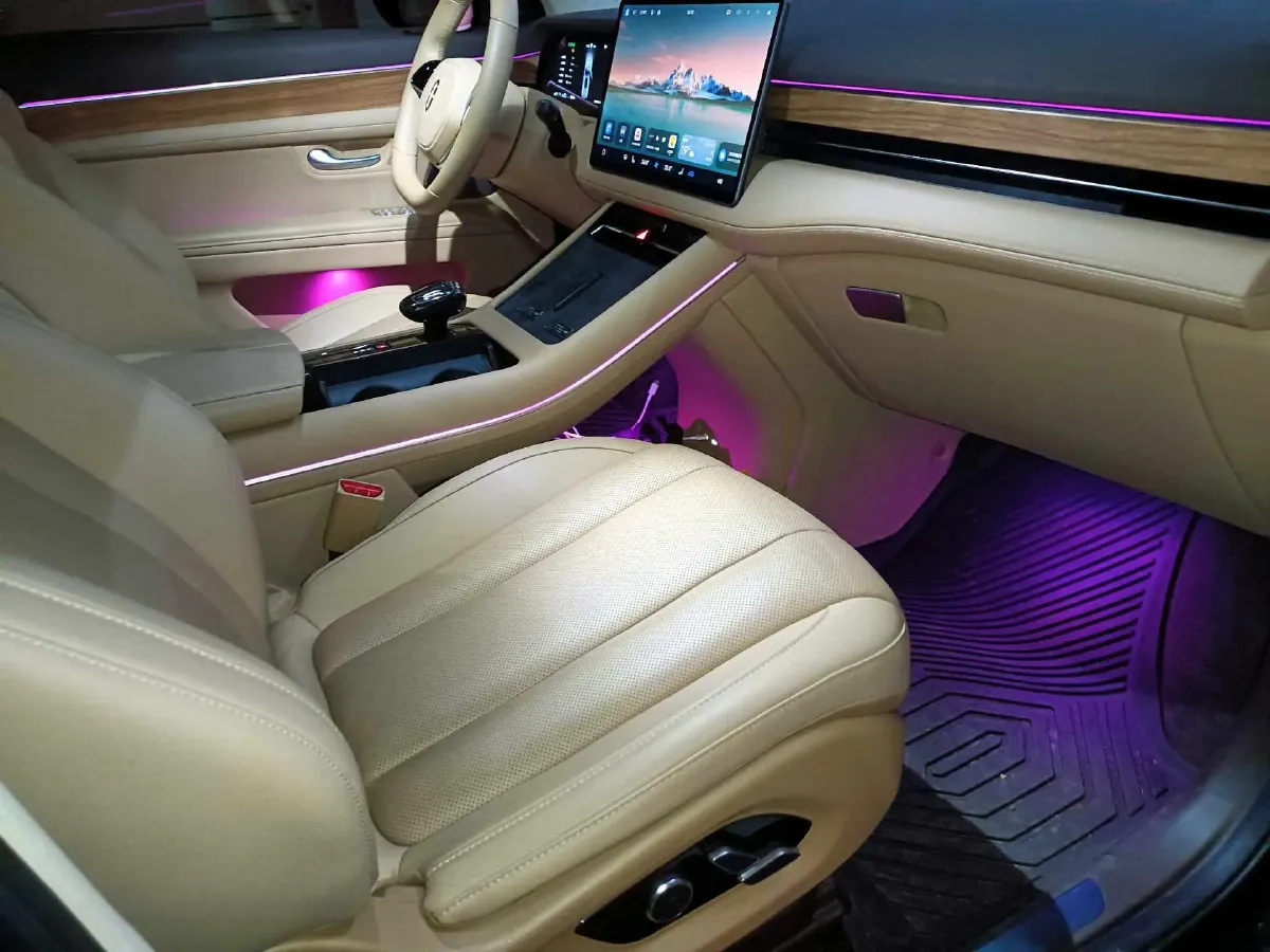 2024 AITO AITO M7 1.5T 152HP L4 REEV 42KWH,autocango,china used car exporter,china ev exporter,chinese used car exporter,chinese used ev exporter