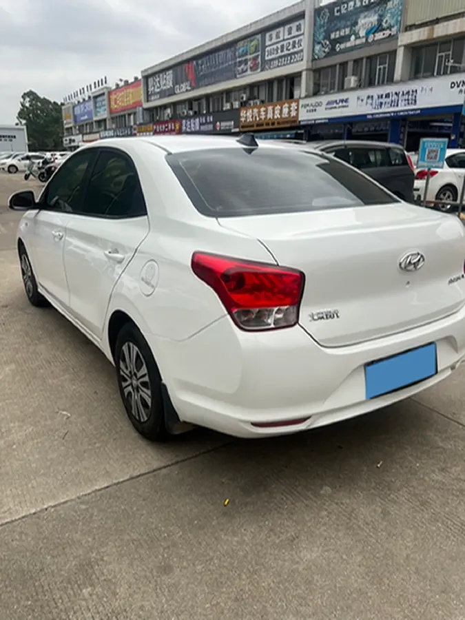 2017 Hyundai Reina 1.4L 95HP L4 5MT,autocango,china used car exporter,china ev exporter,chinese used car exporter,chinese used ev exporter