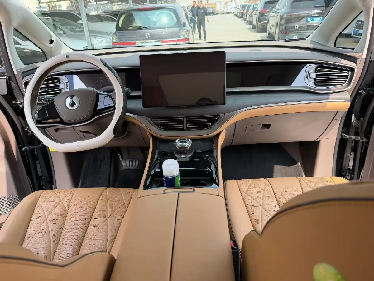 2022 Mercedes-Benz GLC Class 2.0T 197HP L4 9AT,autocango,china used car exporter,china ev exporter,chinese used car exporter,chinese used ev exporter