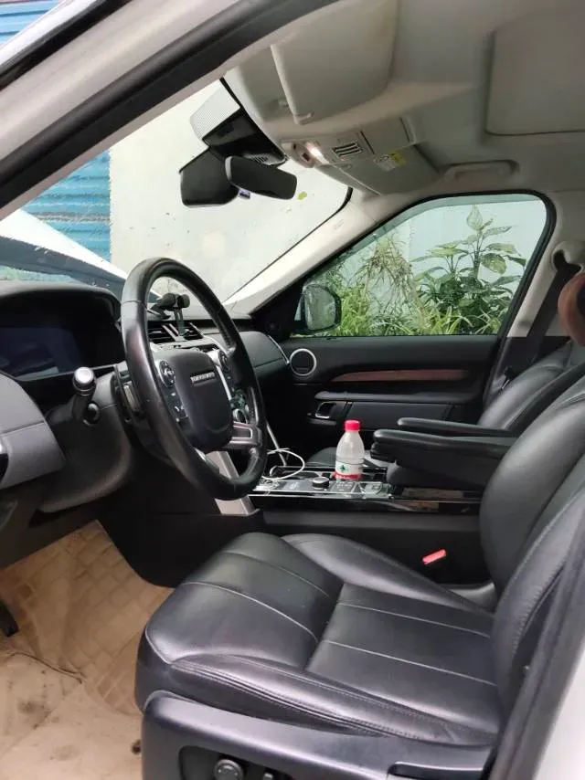 2017 Land Rover Discovery 3.0T 340HP V6 8AT,autocango,china used car exporter,china ev exporter,chinese used car exporter,chinese used ev exporter