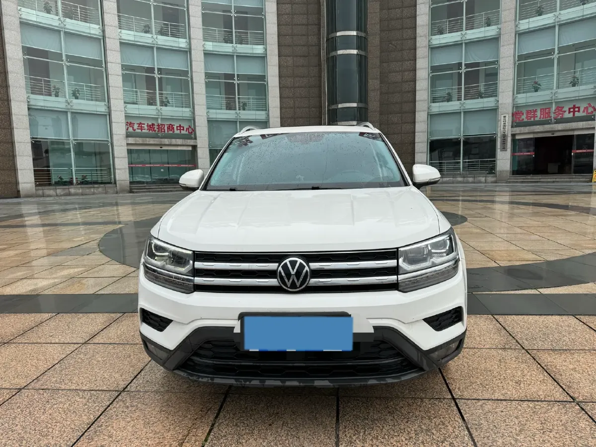 2021 Volkswagen Tharu 1.4T 150HP L4 7DCT,autocango,china used car exporter,china ev exporter,chinese used car exporter,chinese used ev exporter