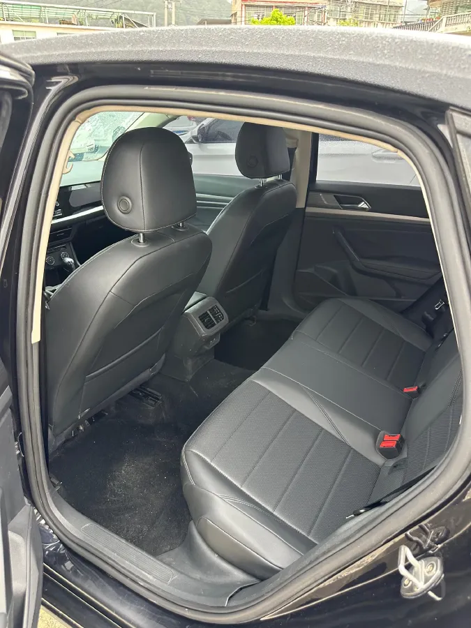 2018 Volkswagen Lavida 1.2T 116HP L4 7DCT,autocango,china used car exporter,china ev exporter,chinese used car exporter,chinese used ev exporter