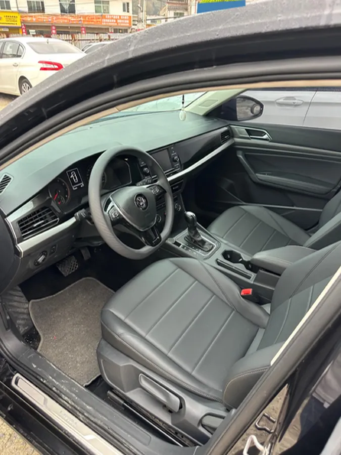 2018 Volkswagen Lavida 1.2T 116HP L4 7DCT,autocango,china used car exporter,china ev exporter,chinese used car exporter,chinese used ev exporter