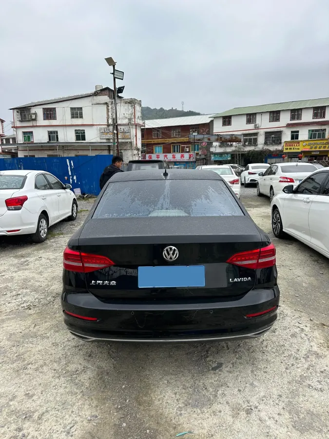 2018 Volkswagen Lavida 1.2T 116HP L4 7DCT,autocango,china used car exporter,china ev exporter,chinese used car exporter,chinese used ev exporter