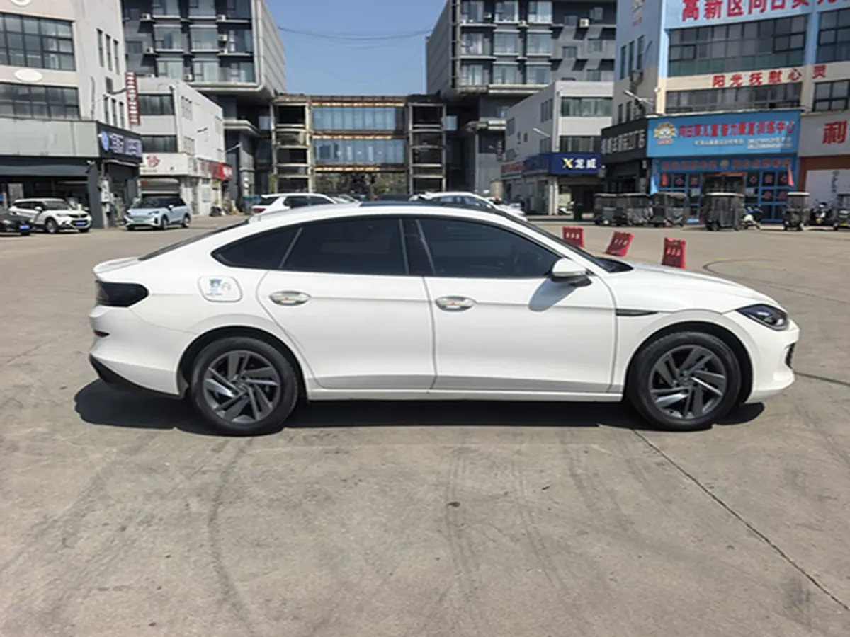 2023 Volkswagen Lamando 1.4T 150HP L4 7DCT,autocango,china used car exporter,china ev exporter,chinese used car exporter,chinese used ev exporter