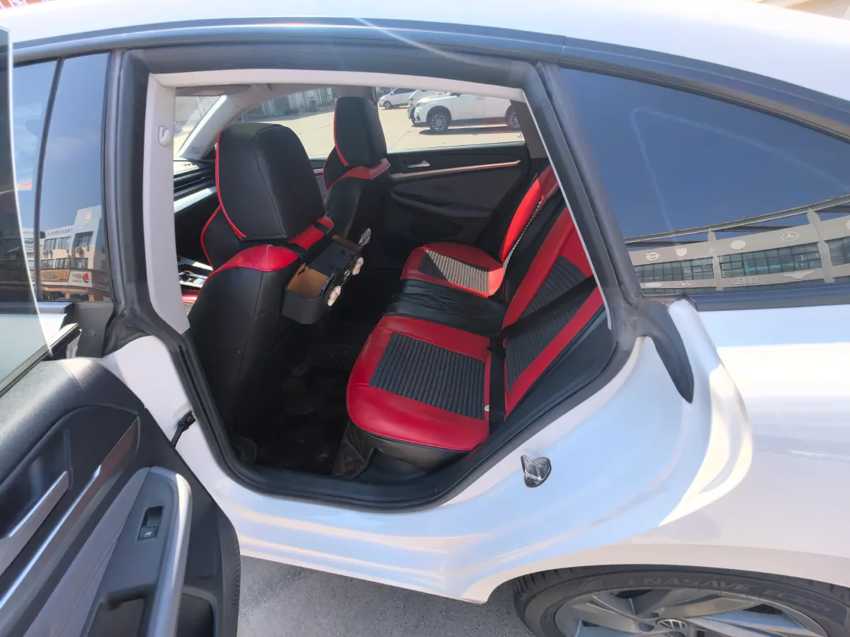 2023 Volkswagen Lamando 1.4T 150HP L4 7DCT,autocango,china used car exporter,china ev exporter,chinese used car exporter,chinese used ev exporter