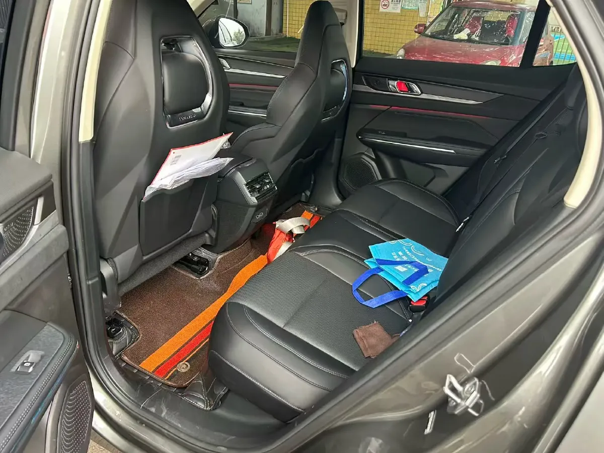 2021 LYNK&CO 01 2.0T 218HP L4 8AT,autocango,china used car exporter,china ev exporter,chinese used car exporter,chinese used ev exporter